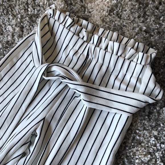 Stretchy Tie Front Pants - Picture 5 of 8